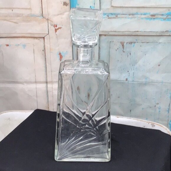 Vintage Crystal Glass Liquor Corner Bursts Decanter Geometric Starburst Cut Desi - Picture 3 of 7